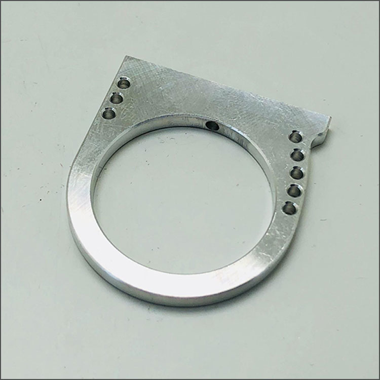 cutting <a href=https://www.ptjmachining.com/aluminum-parts.html target='_blank'>aluminum parts</a>